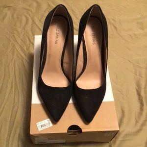 Black Suede pumps